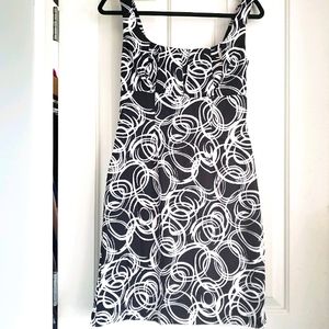 Sleeveless dress
